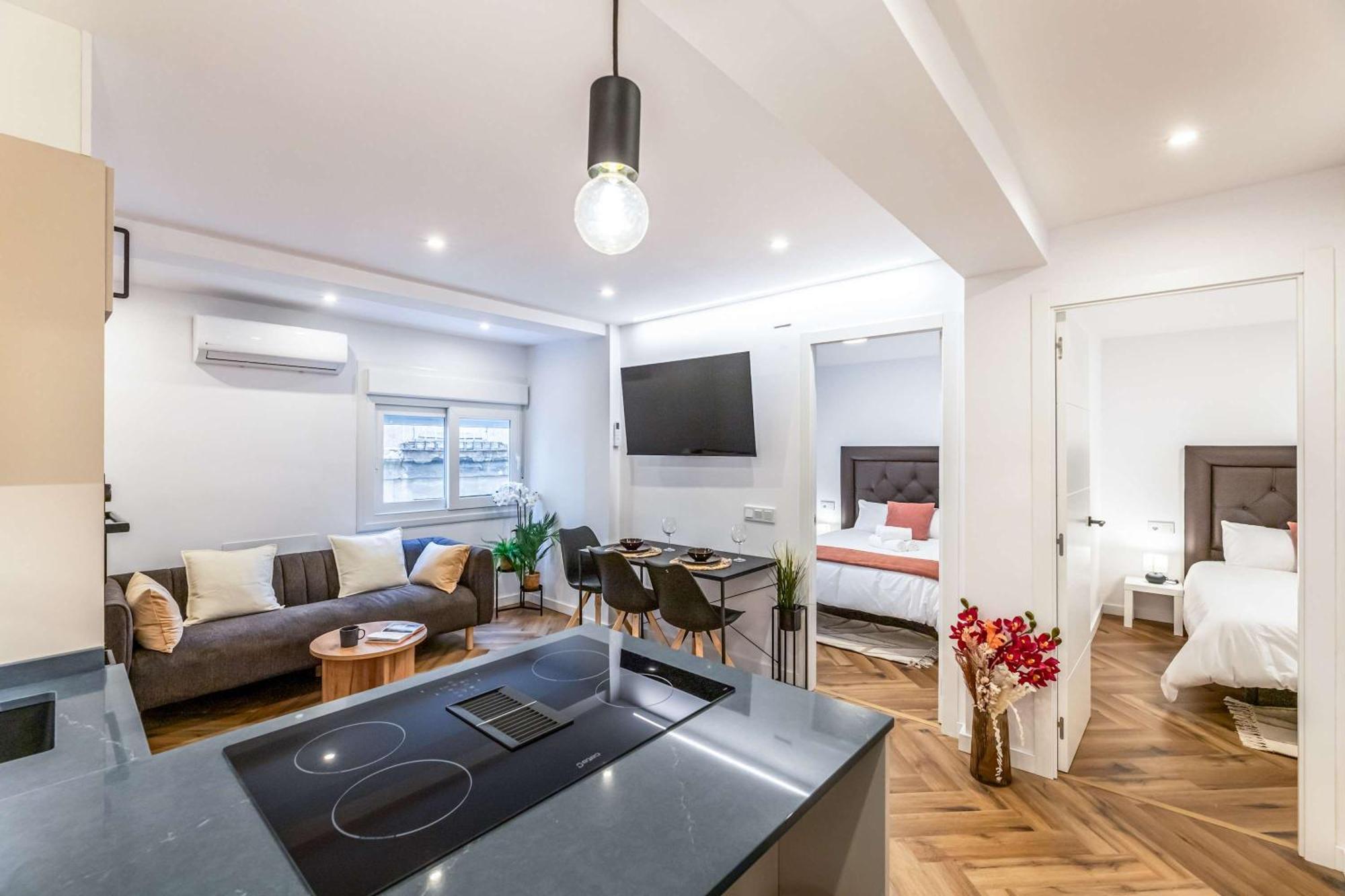 Charm - Stylish 3bd In Centro * Málaga